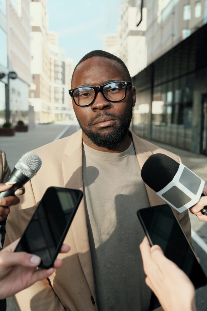 Communications & pr